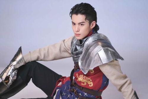 圈内爆料王鹤棣女朋友,神秘女友身份引热议  第3张